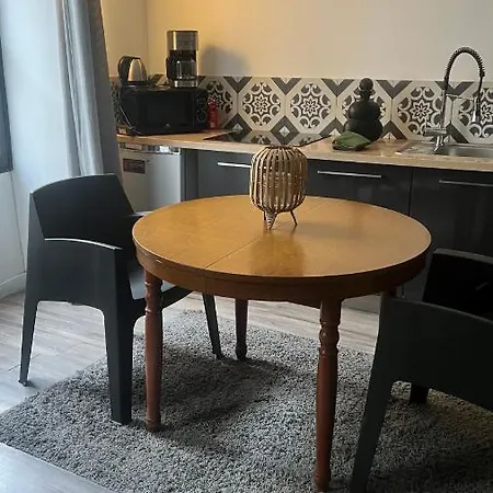 B - Le Petit Paradis Apartamento *